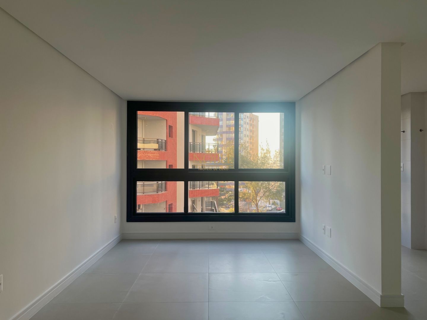 Apartamento com 78m², 2 dormitórios, 1 suíte, 1 vaga no Freedom em Torres para Comprar