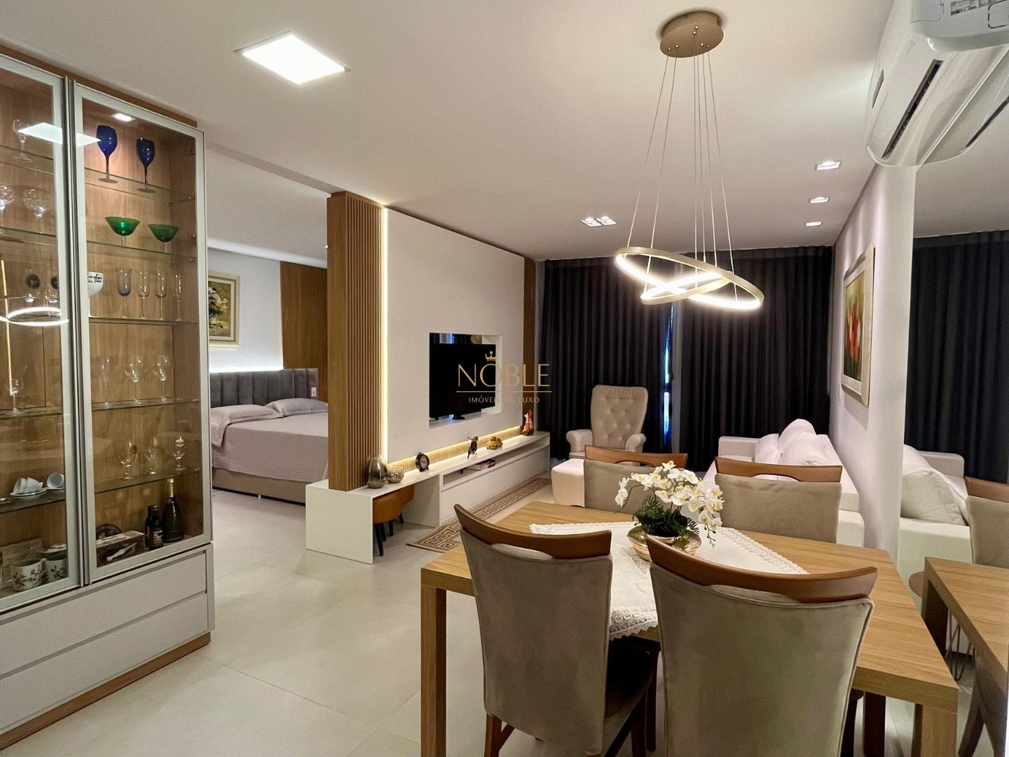 Apartamento com 49m², 1 dormitório, 1 suíte, 1 vaga no Vesta em Torres para Comprar