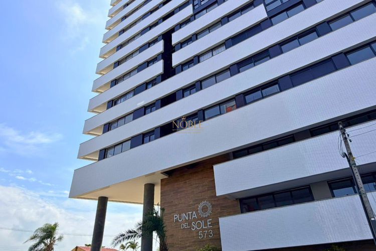 Apartamento com 98m², 2 dormitórios, 2 suítes, 2 vagas no Punta Del Sole em Torres para Comprar