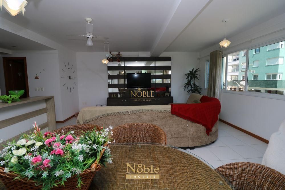 Apartamento com 118m², 3 dormitórios, 1 suíte, 2 vagas no Splendor em Torres para Comprar