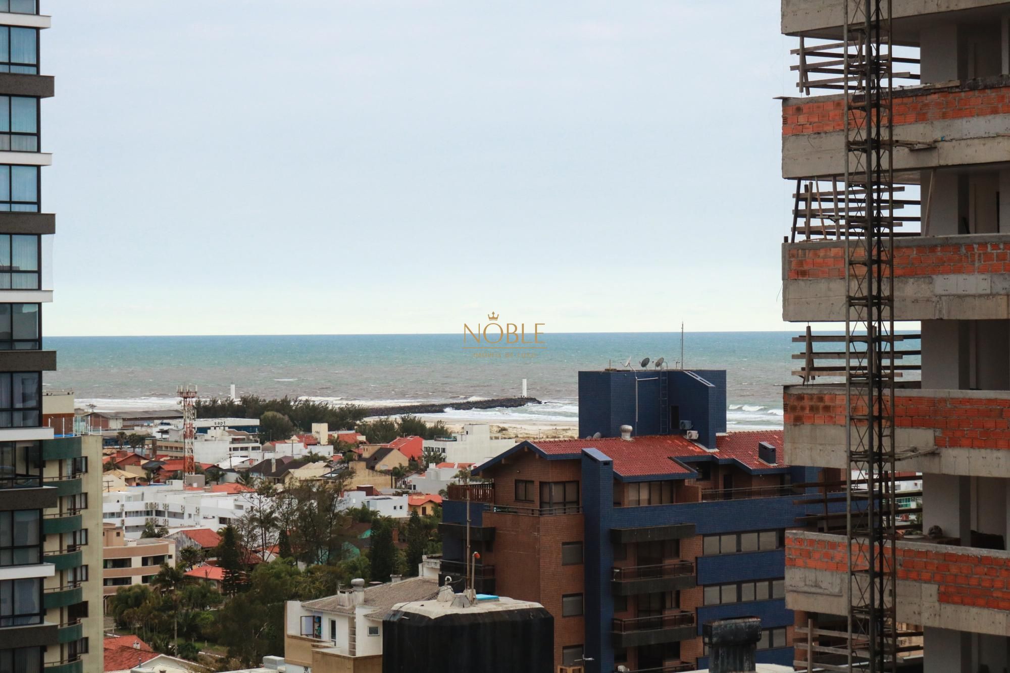 Apartamento com 130m², 3 dormitórios, 1 suíte, 2 vagas no Monterrey em Torres para Comprar