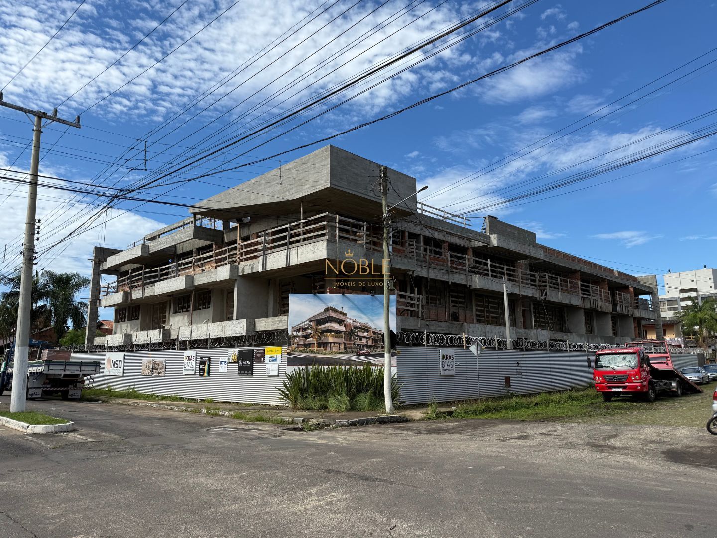 Apartamento com 52m², 1 dormitório, 1 vaga no Florença em Torres para Comprar