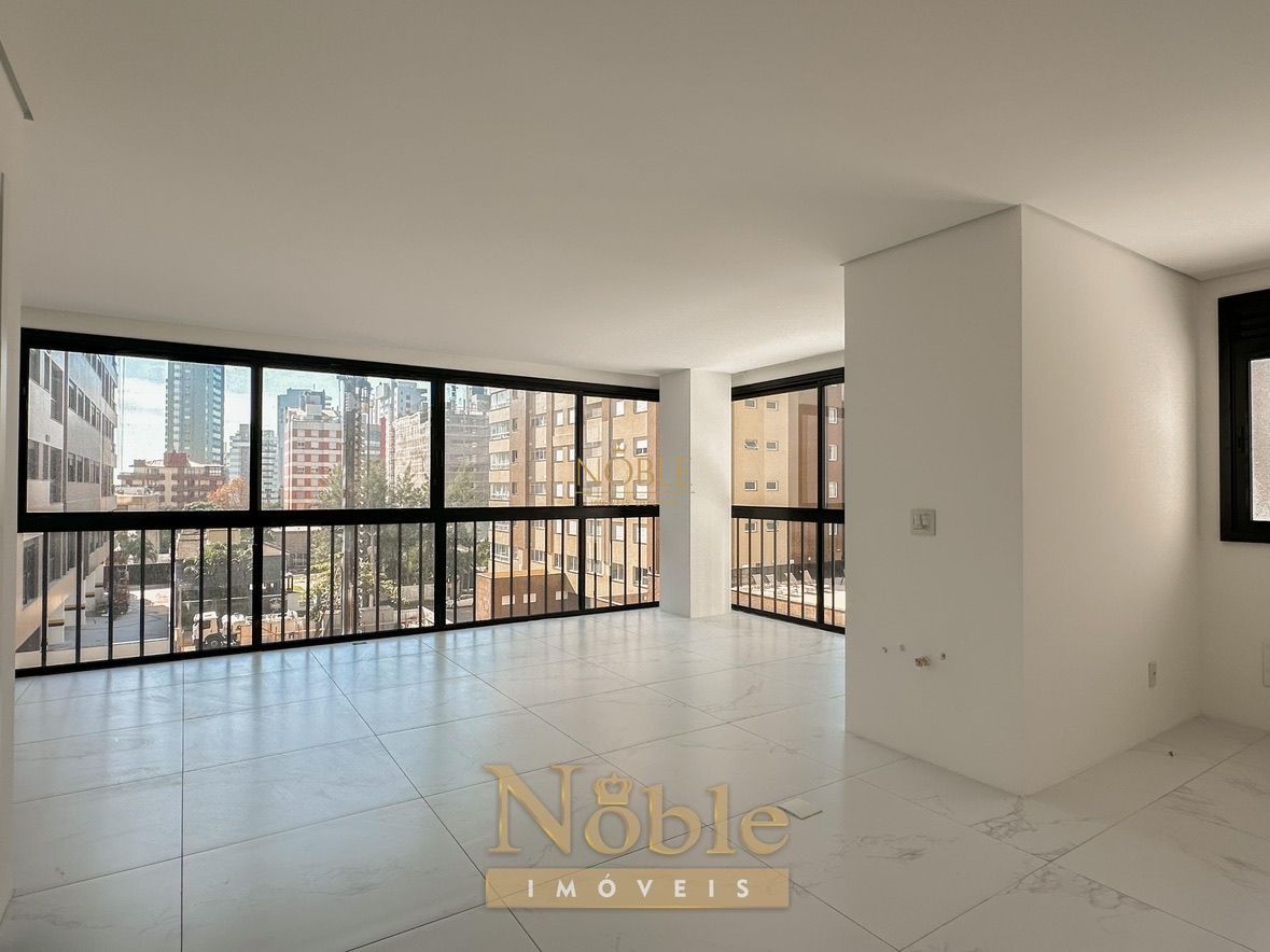 Apartamento com 88m², 2 dormitórios, 1 suíte, 2 vagas no LONDON em Torres para Comprar