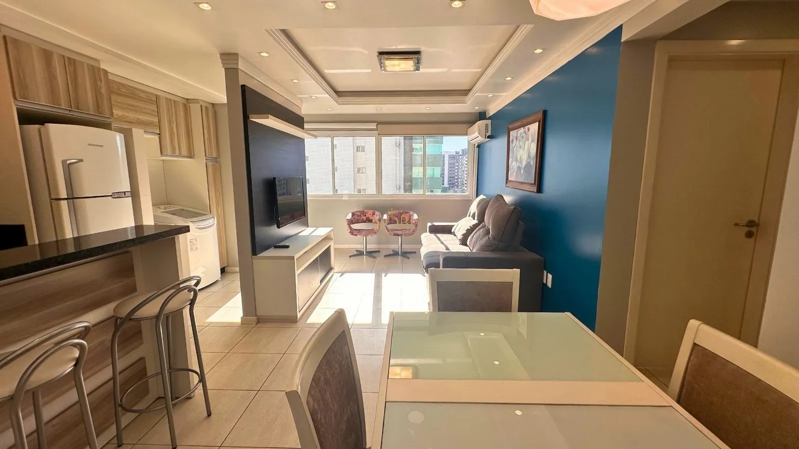 Apartamento com 78m², 2 dormitórios, 1 suíte, 1 vaga no Rosenda em Torres para Comprar