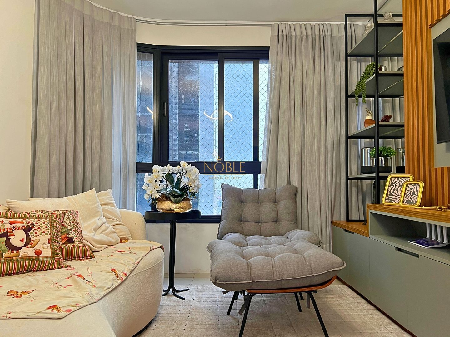 Apartamento com 84m², 2 dormitórios, 1 suíte, 1 vaga no Vesta em Torres para Comprar