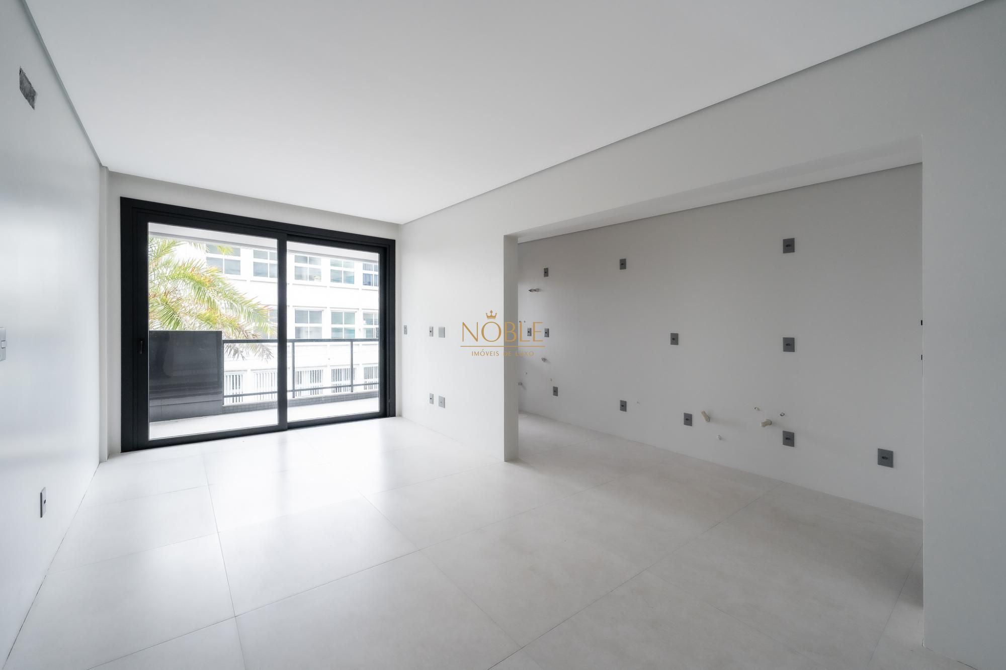 Apartamento com 167m², 2 dormitórios, 1 suíte, 1 vaga no Roca em Torres para Comprar