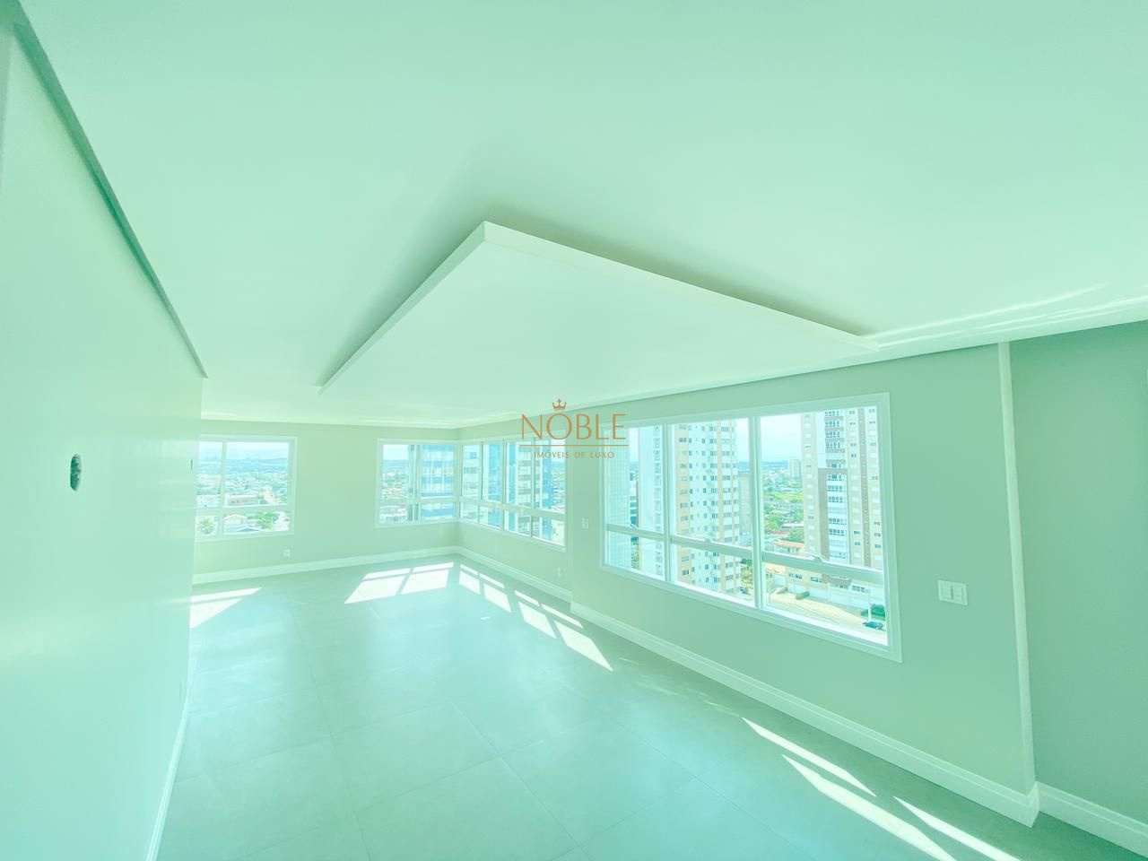 Apartamento, 3 dormitórios, 3 suítes, 1 vaga no Montechiaro em Torres para Comprar