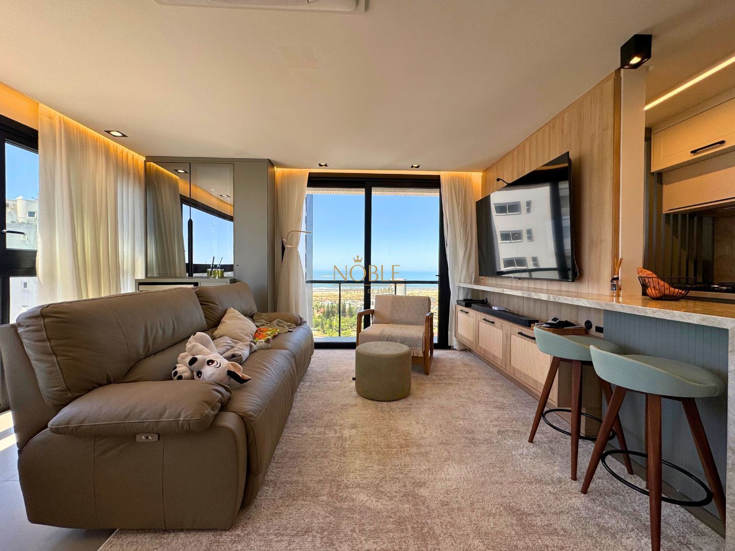 Apartamento com 113m², 3 dormitórios, 1 suíte, 2 vagas no Vista Mare em Torres para Comprar