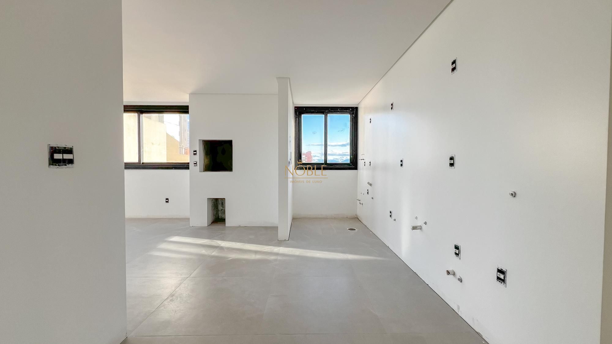 Apartamento com 78m², 2 dormitórios, 1 suíte, 2 vagas no Vista Mare em Torres para Comprar