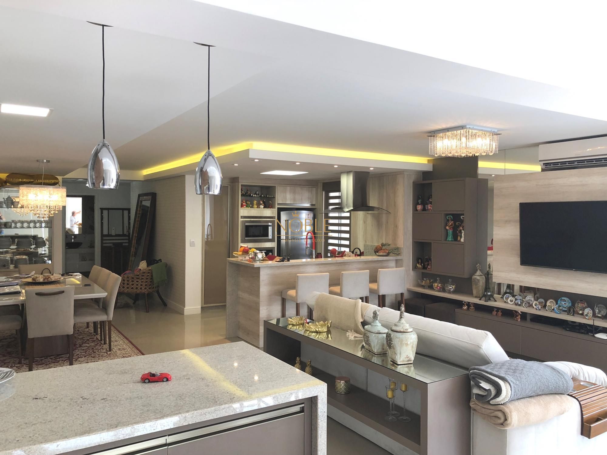 Apartamento com 158m², 4 dormitórios, 4 suítes, 2 vagas no Taipei em Torres para Comprar