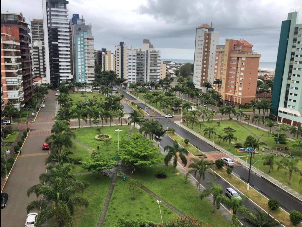 Cobertura com 180m², 3 dormitórios, 1 suíte, 1 vaga no Morada de Torres em Torres para Comprar