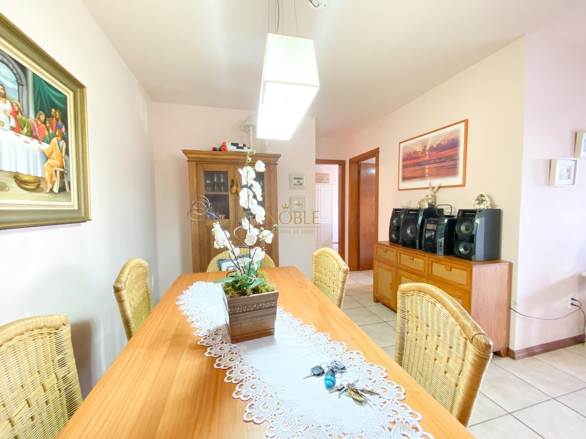 Apartamento, 3 dormitórios, 1 suíte, 1 vaga no Nouvelle Tour em Torres para Comprar