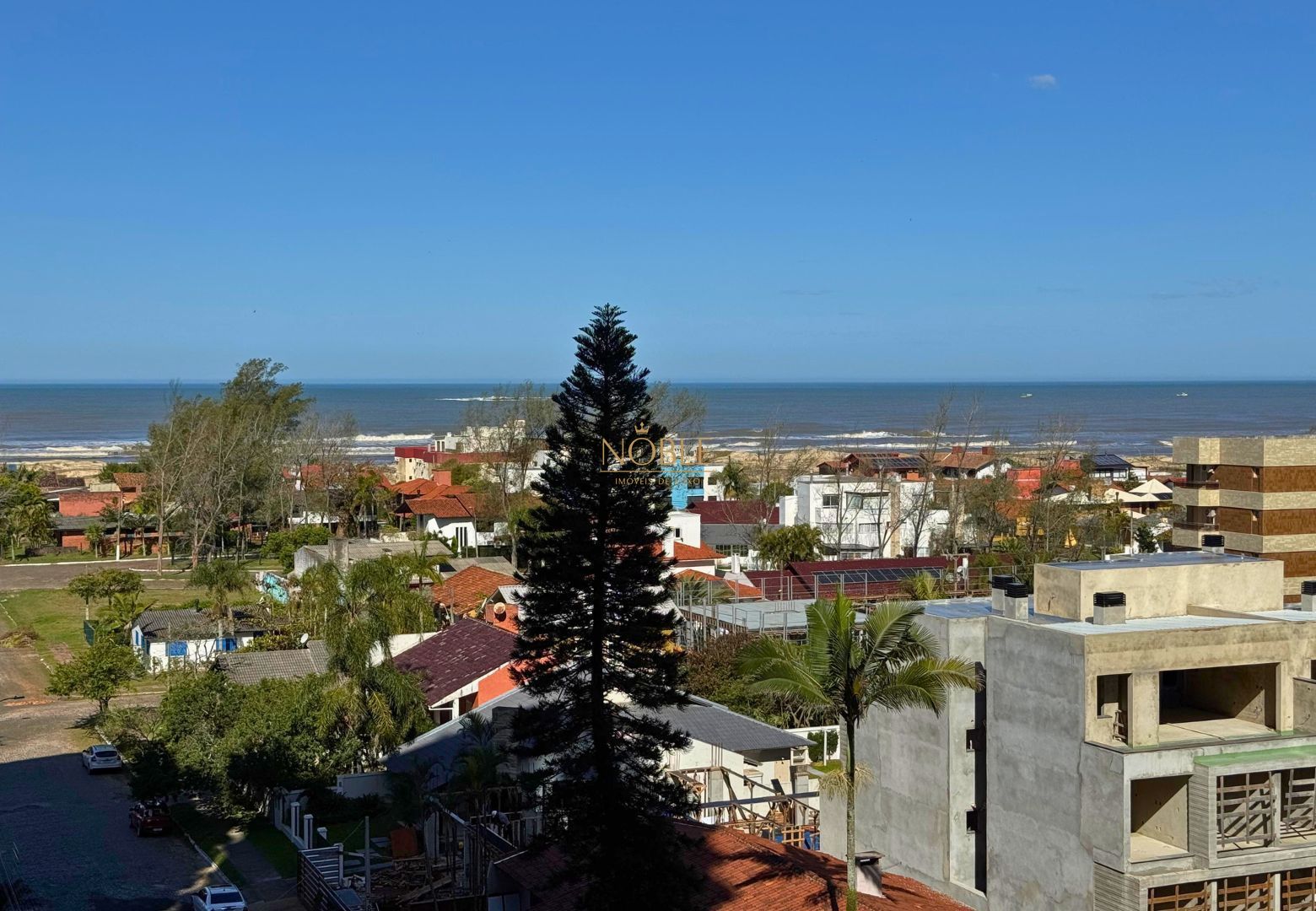 Apartamento com 84m², 2 dormitórios, 1 suíte, 1 vaga no Verano em Torres para Comprar