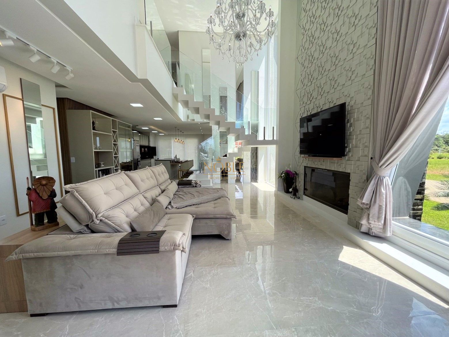 Casa de Condomínio com 312m², 4 dormitórios, 4 suítes, 4 vagas no Reserva das Águas em Torres para Comprar