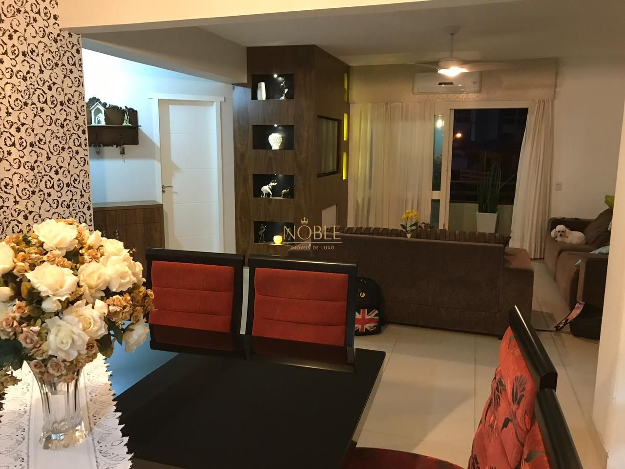 Apartamento com 200m², 3 dormitórios, 1 suíte, 2 vagas no Marina Del Rey em Torres para Comprar