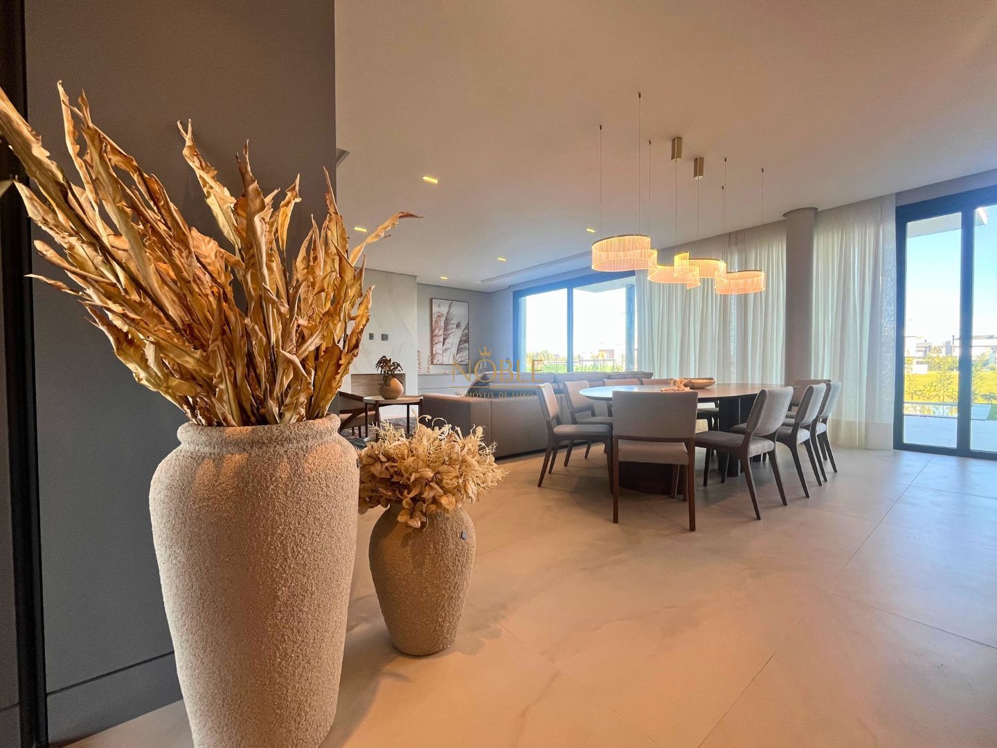 Casa de Condomínio com 240m², 4 dormitórios, 4 suítes, 2 vagas no Reserva das Águas em Torres para Comprar