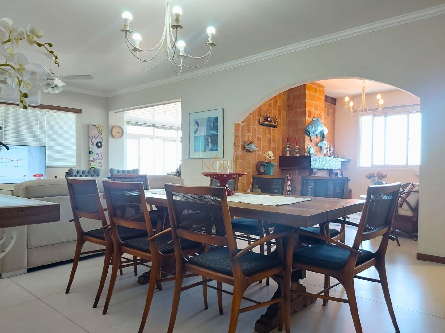 Apartamento com 125m², 2 dormitórios, 1 suíte, 1 vaga no Villa del Mar em Torres para Comprar