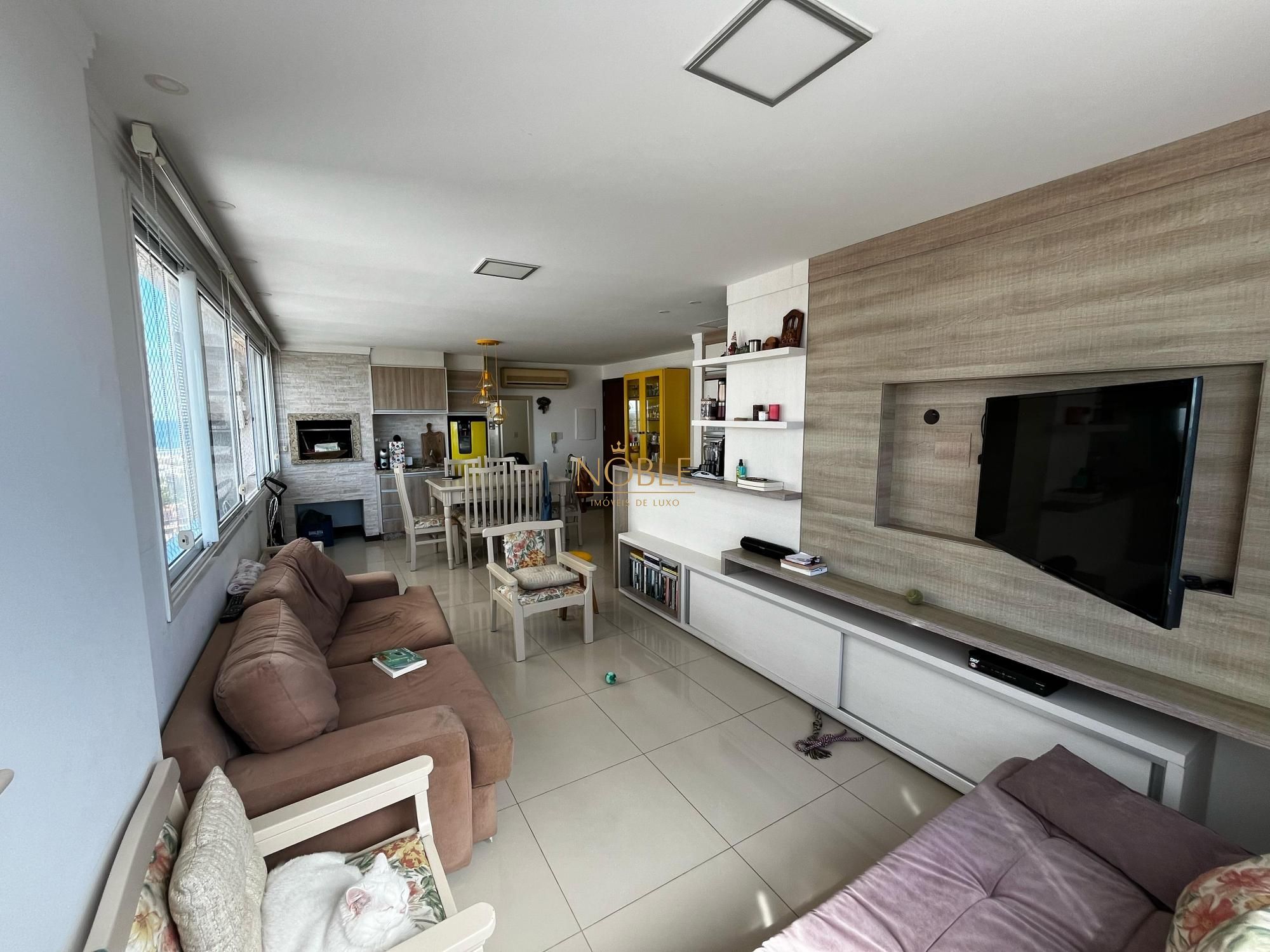 Apartamento com 96m², 3 dormitórios, 1 suíte, 2 vagas no Riverside em Torres para Comprar