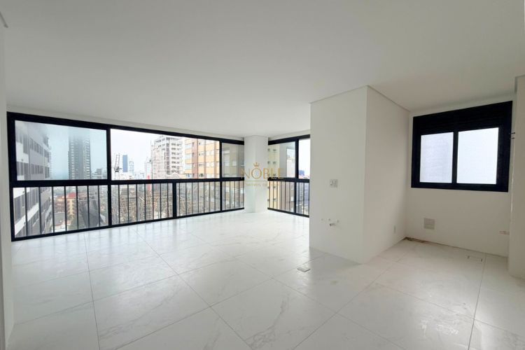 Apartamento com 88m², 2 dormitórios, 2 suítes, 2 vagas no LONDON em Torres para Comprar