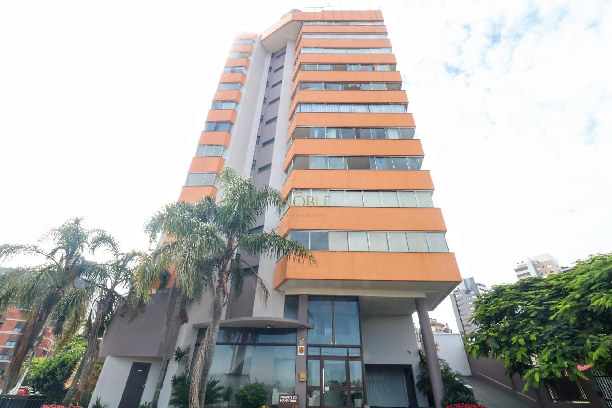 Apartamento com 118m², 3 dormitórios, 2 suítes, 1 vaga no Mirante do Mampituba em Torres para Comprar