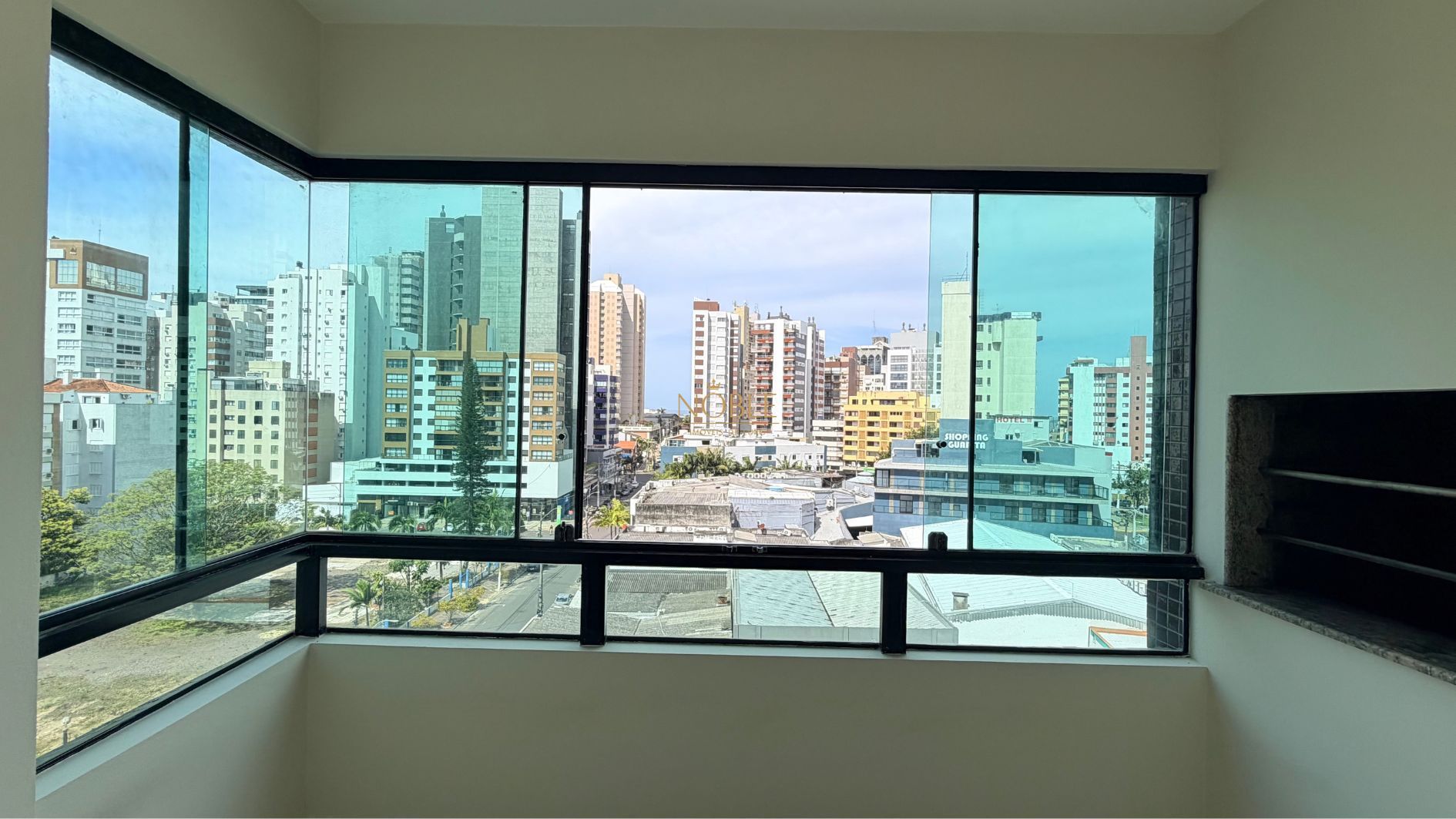 Apartamento à Venda com 3 quartos, 2 banheiros, 1 vaga e 115m² por R$ 950.000 — foto 4