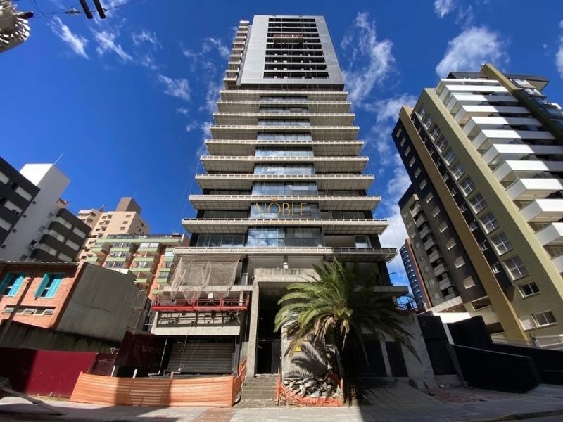 Apartamento com 165m², 3 dormitórios, 3 suítes, 3 vagas no Vanguard em Torres para Comprar