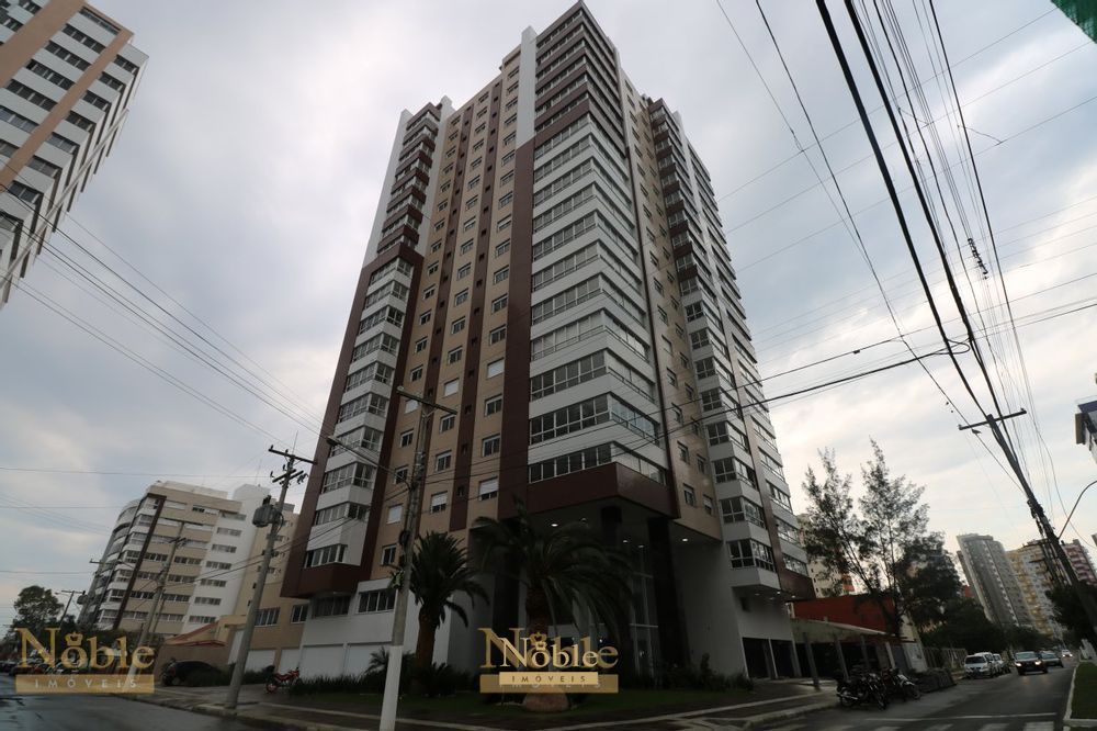 Apartamento com 110m², 2 dormitórios, 1 suíte, 2 vagas no San Pietro em Torres para Comprar
