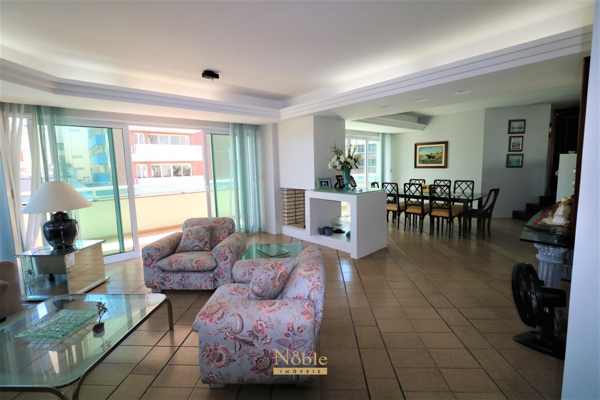 Apartamento com 263m², 4 dormitórios, 4 suítes, 4 vagas no Neptuno em Torres para Comprar