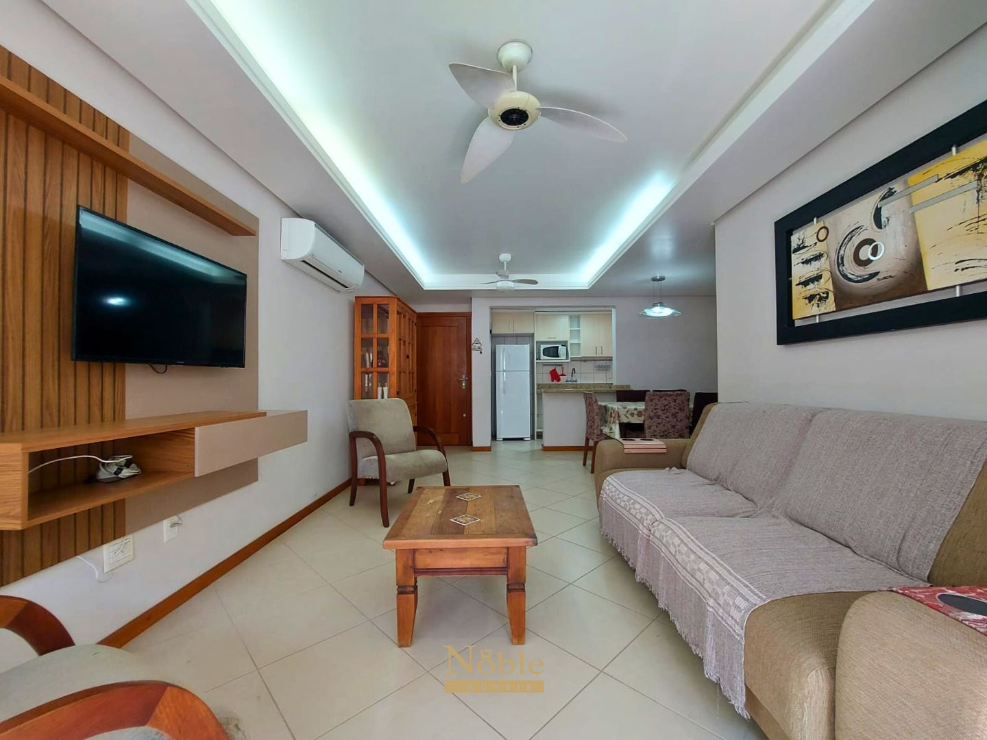 Apartamento com 81m², 2 dormitórios, 1 suíte, 1 vaga no Morada de Apollo em Torres para Comprar