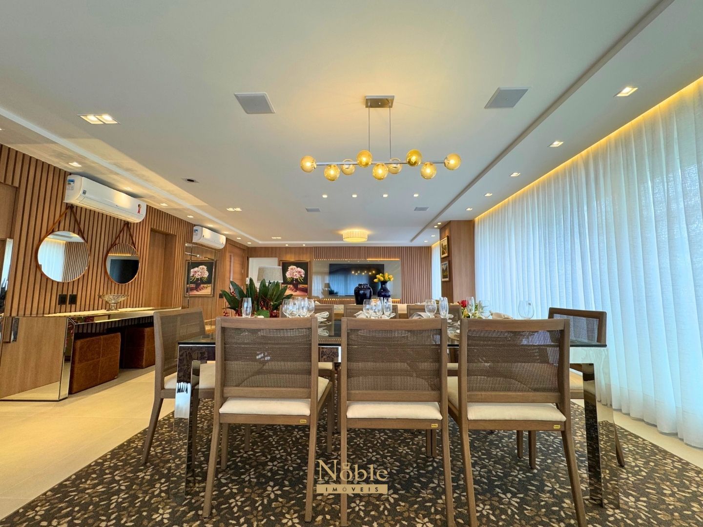 Apartamento com 296m², 4 dormitórios, 4 suítes, 3 vagas no Infinity Ocean em Torres para Comprar