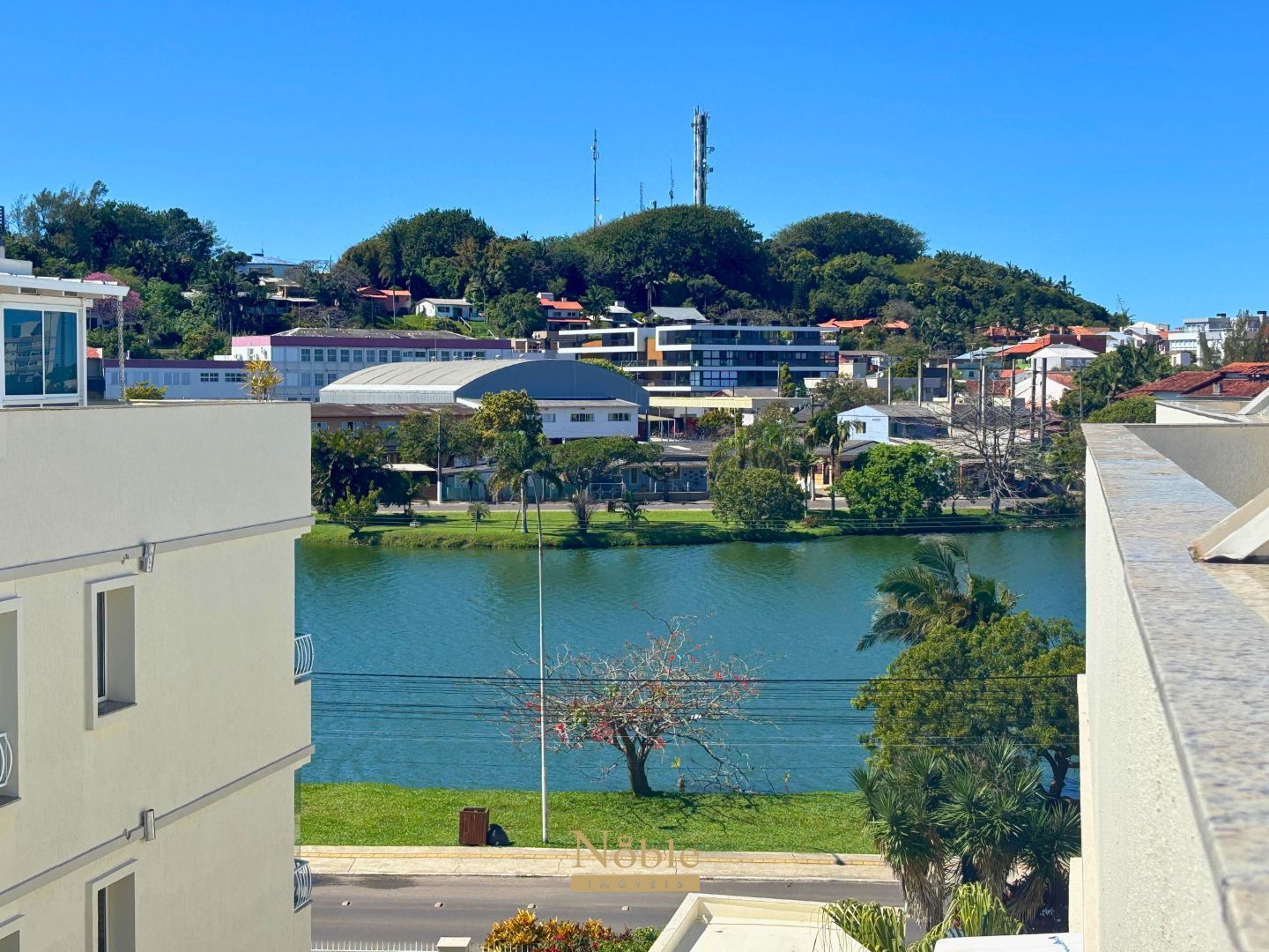 Apartamento, 2 dormitórios, 1 suíte, 1 vaga no Villa Real em Torres para Comprar