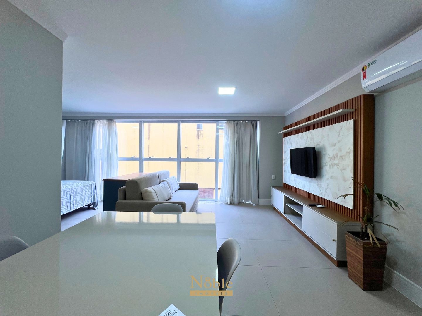 Apartamento com 48m², 1 dormitório, 1 vaga no Soul Flats em Torres para Comprar