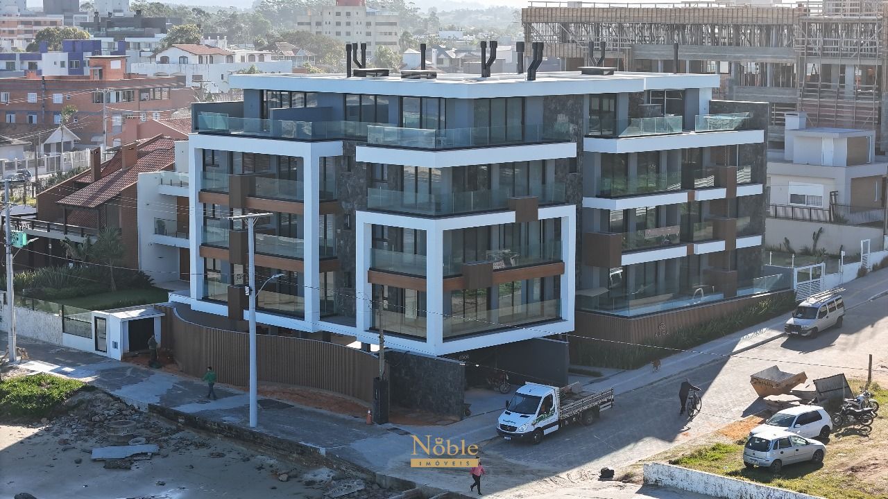 Apartamento com 88m², 2 dormitórios, 2 suítes, 2 vagas no Aura em Torres para Comprar
