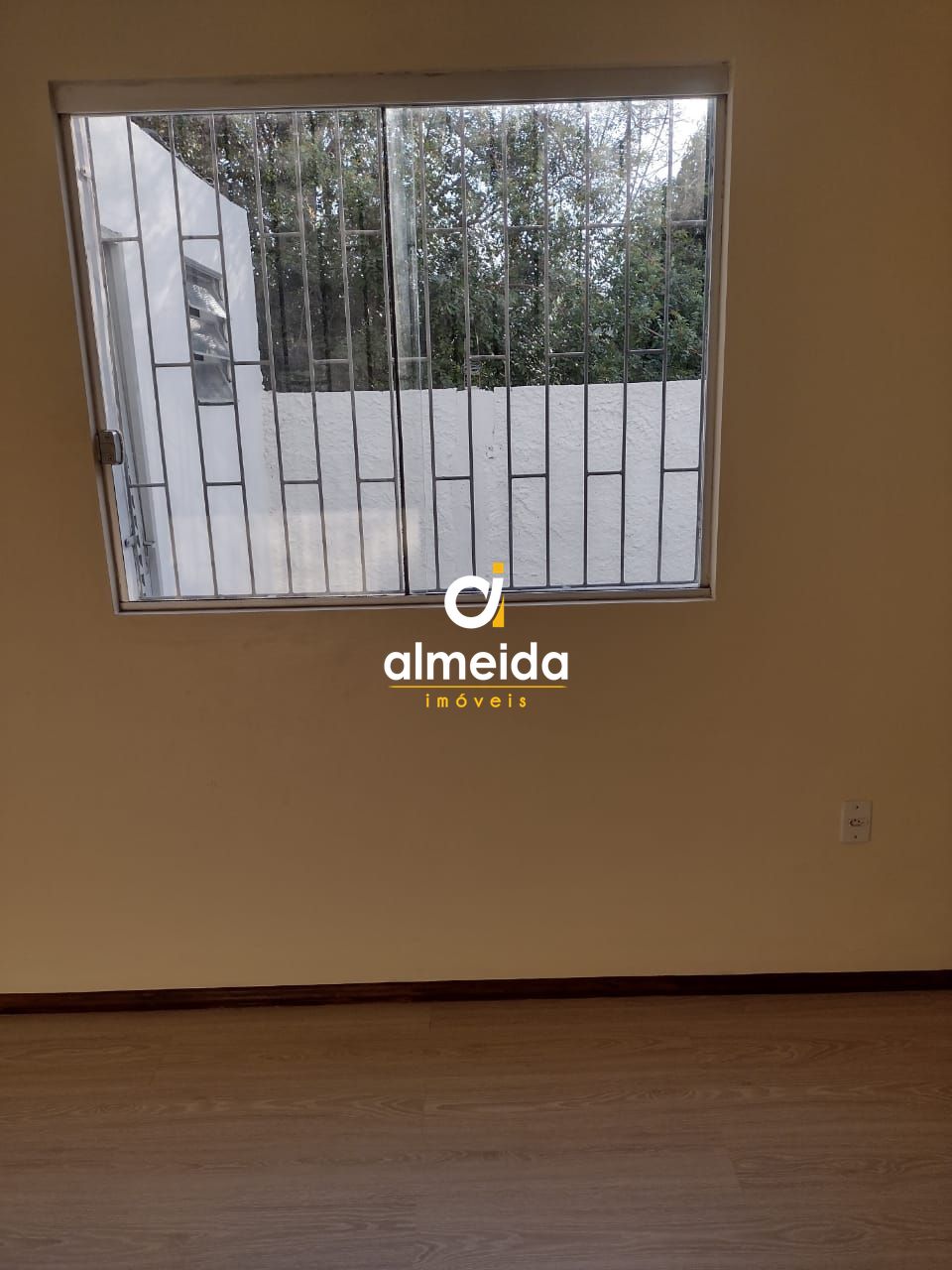 Casa 2 dormitórios à venda chácara das flores santa maria/rs