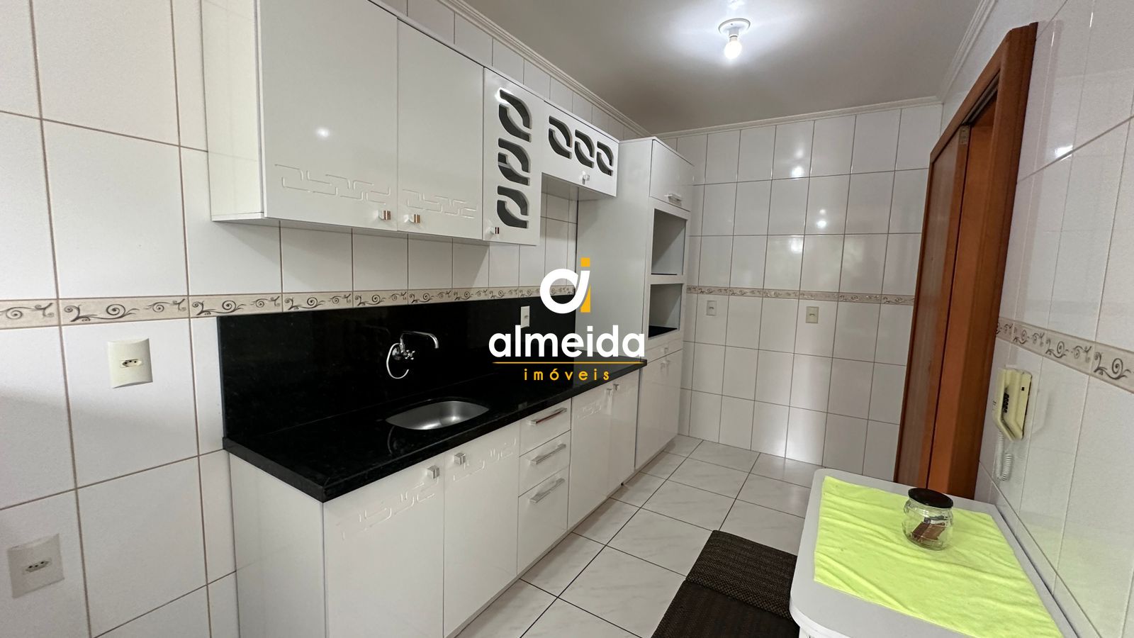 Apartamento à venda com 3 quartos, 99m² - Foto 15