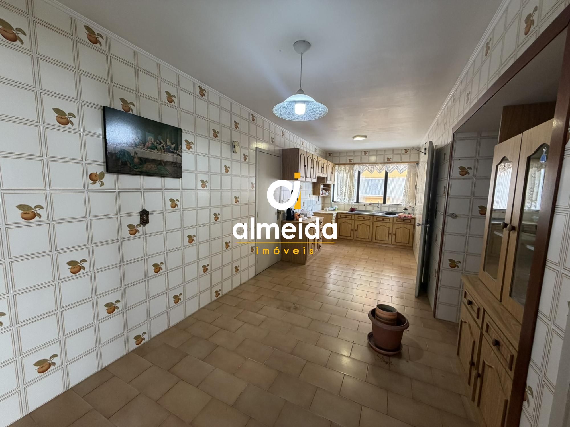 Apartamento com 4 quartos no centro, próximo ao vitta center