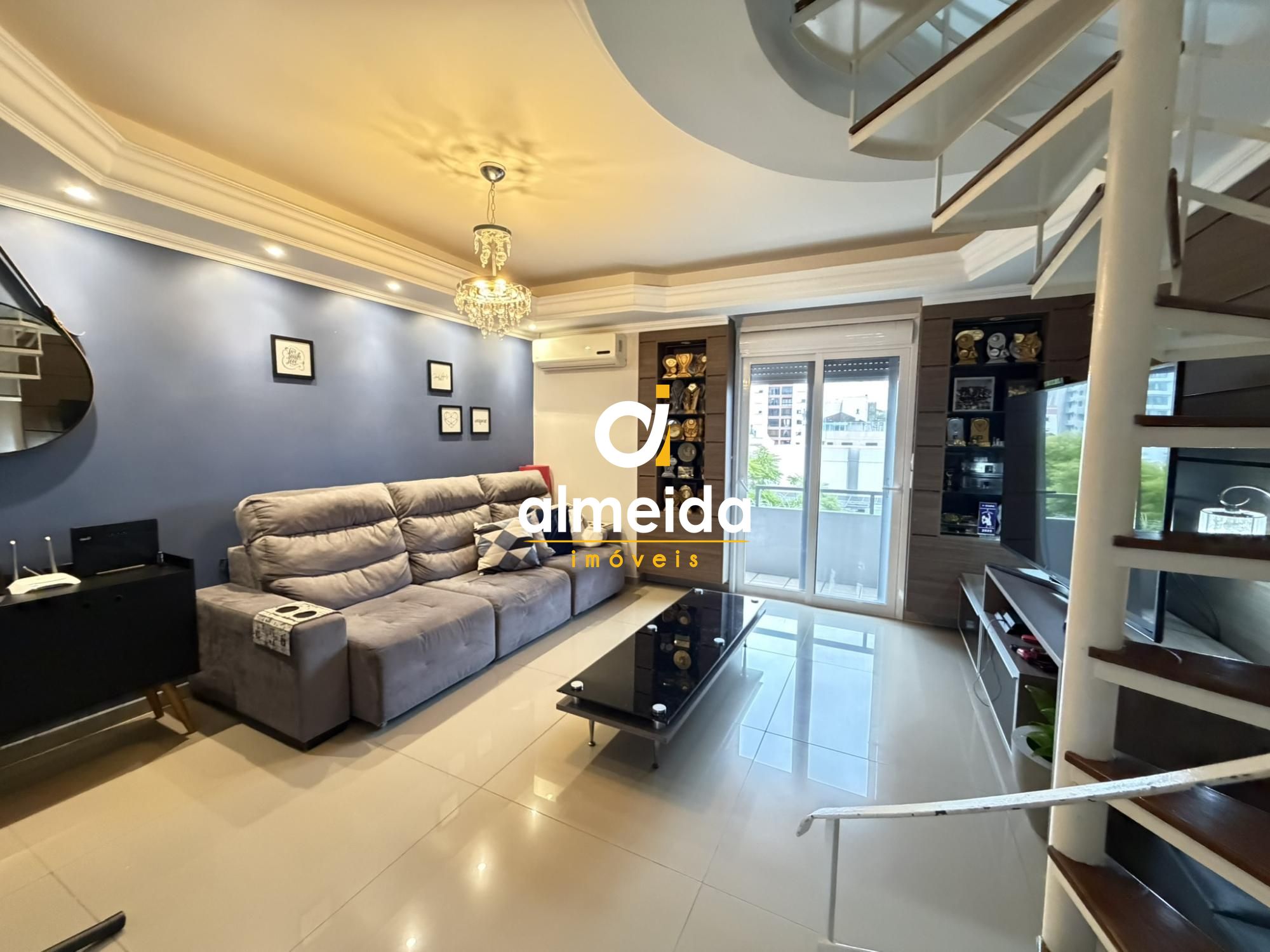 Apartamento duplex 3 quartos no centro de santa maria próxim