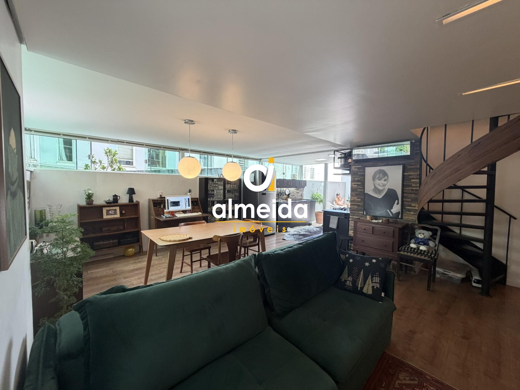Apartamento mobiliado 3 quartos, 1 suite no bairro nossa sra