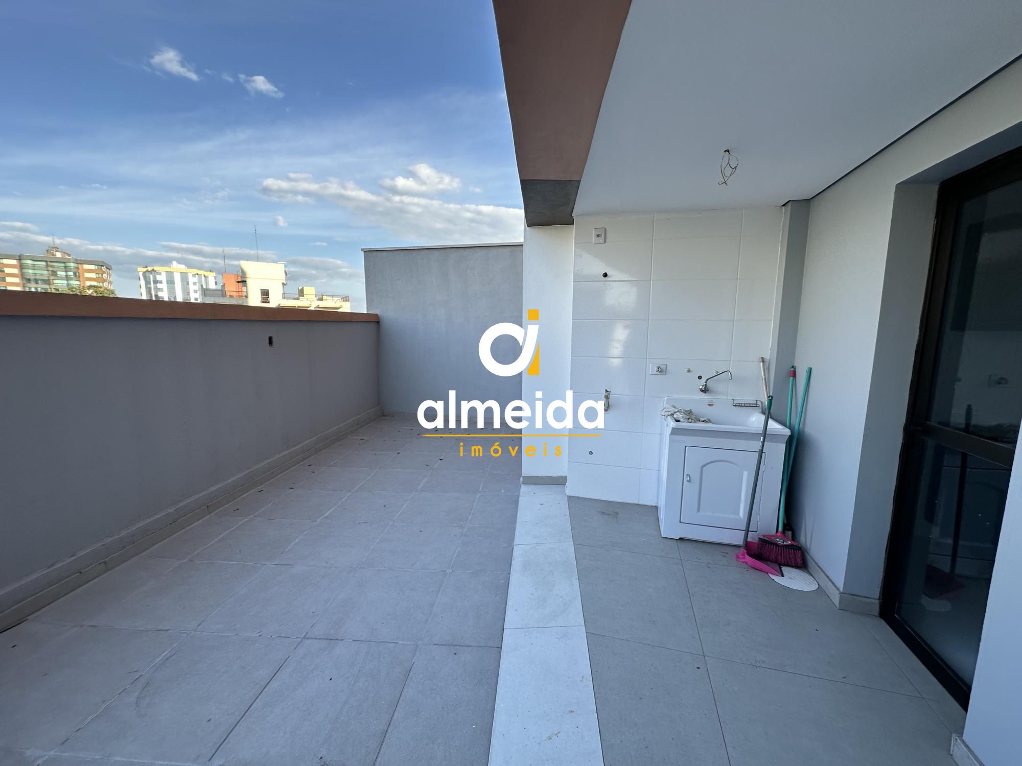 Apartamento à venda com 2 quartos, 98m² - Foto 13