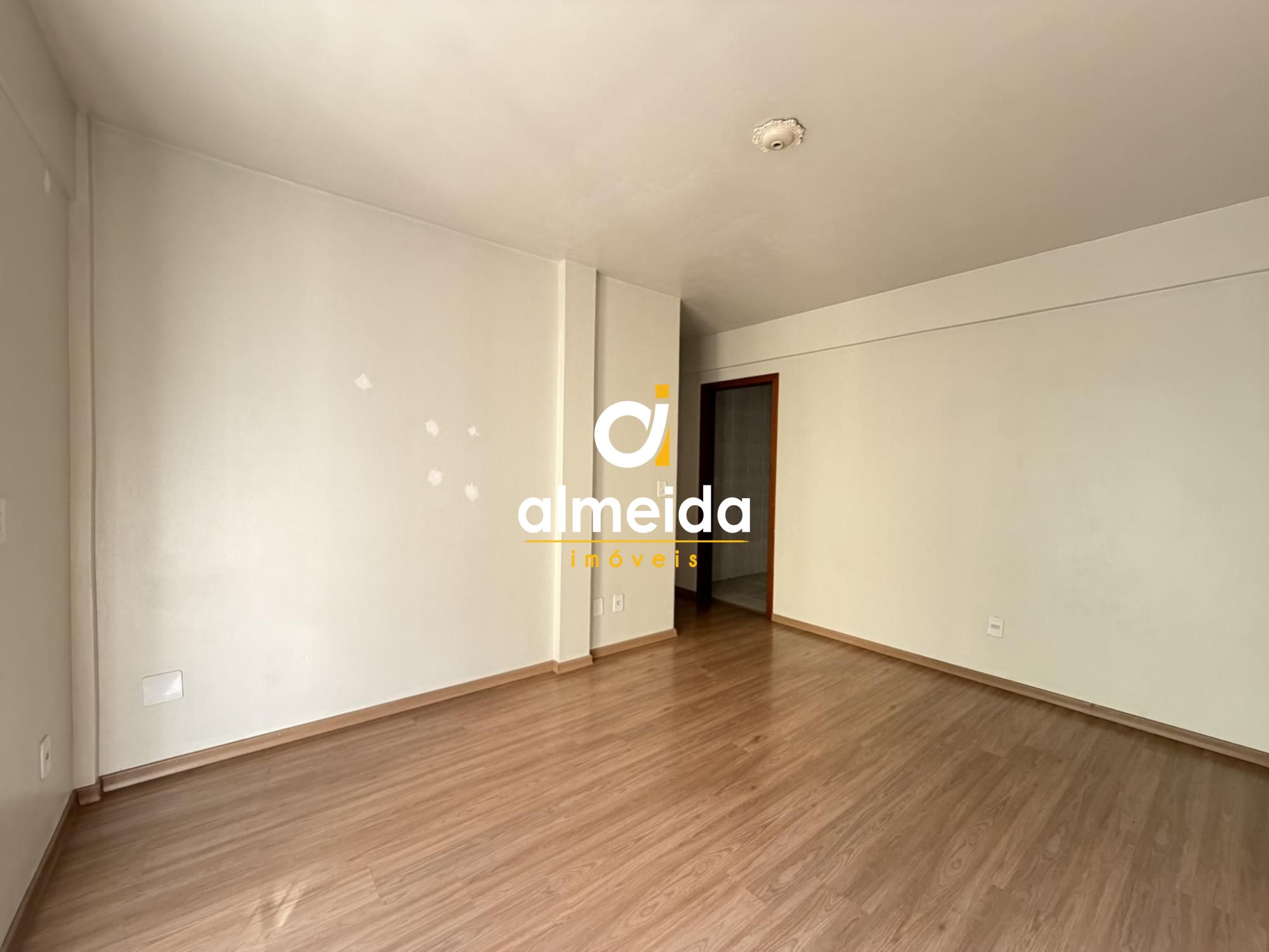 Apartamento 2 dormitorios no centro de santa maria rs.