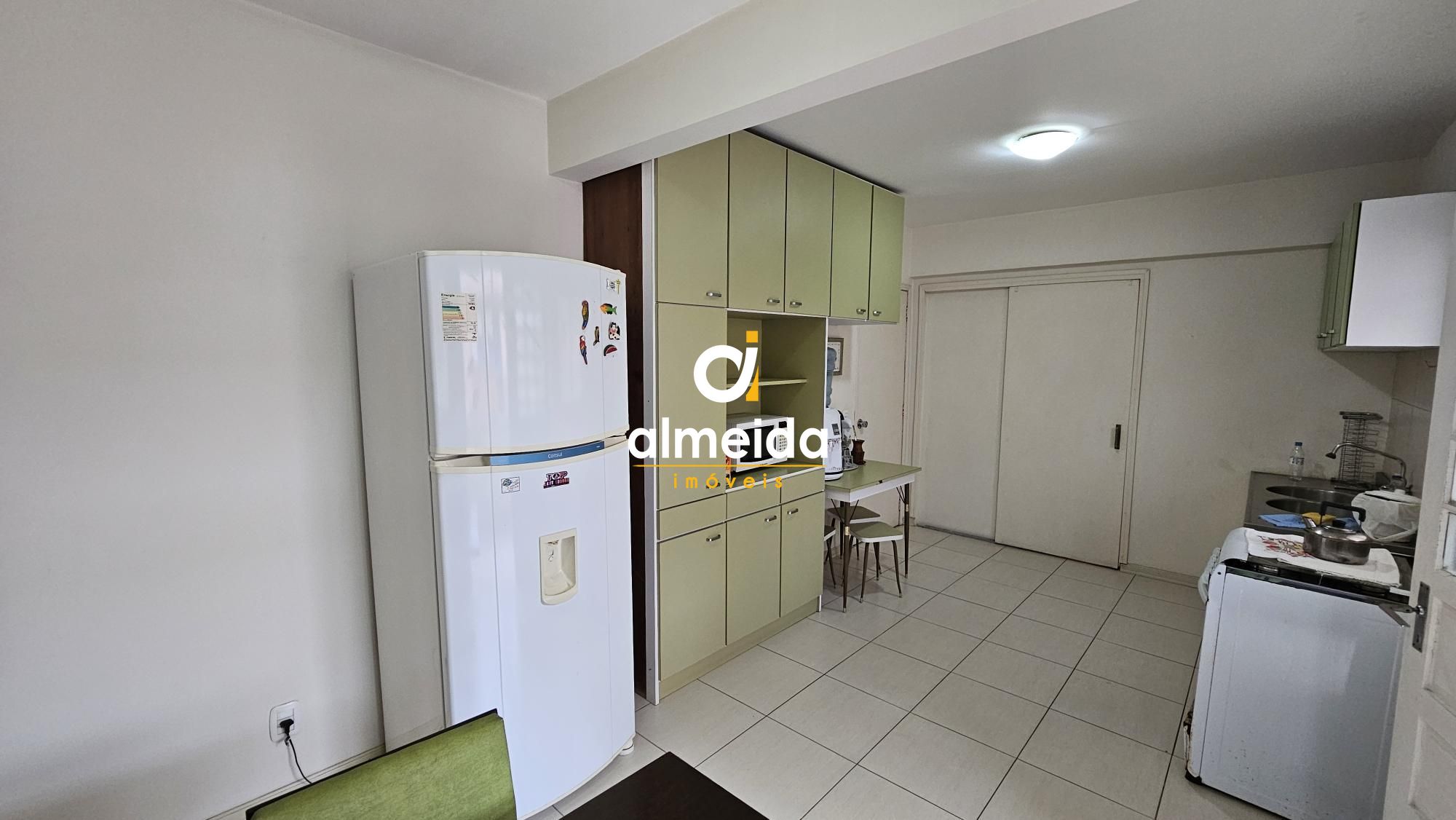 Apartamento à venda com 3 quartos, 120m² - Foto 12