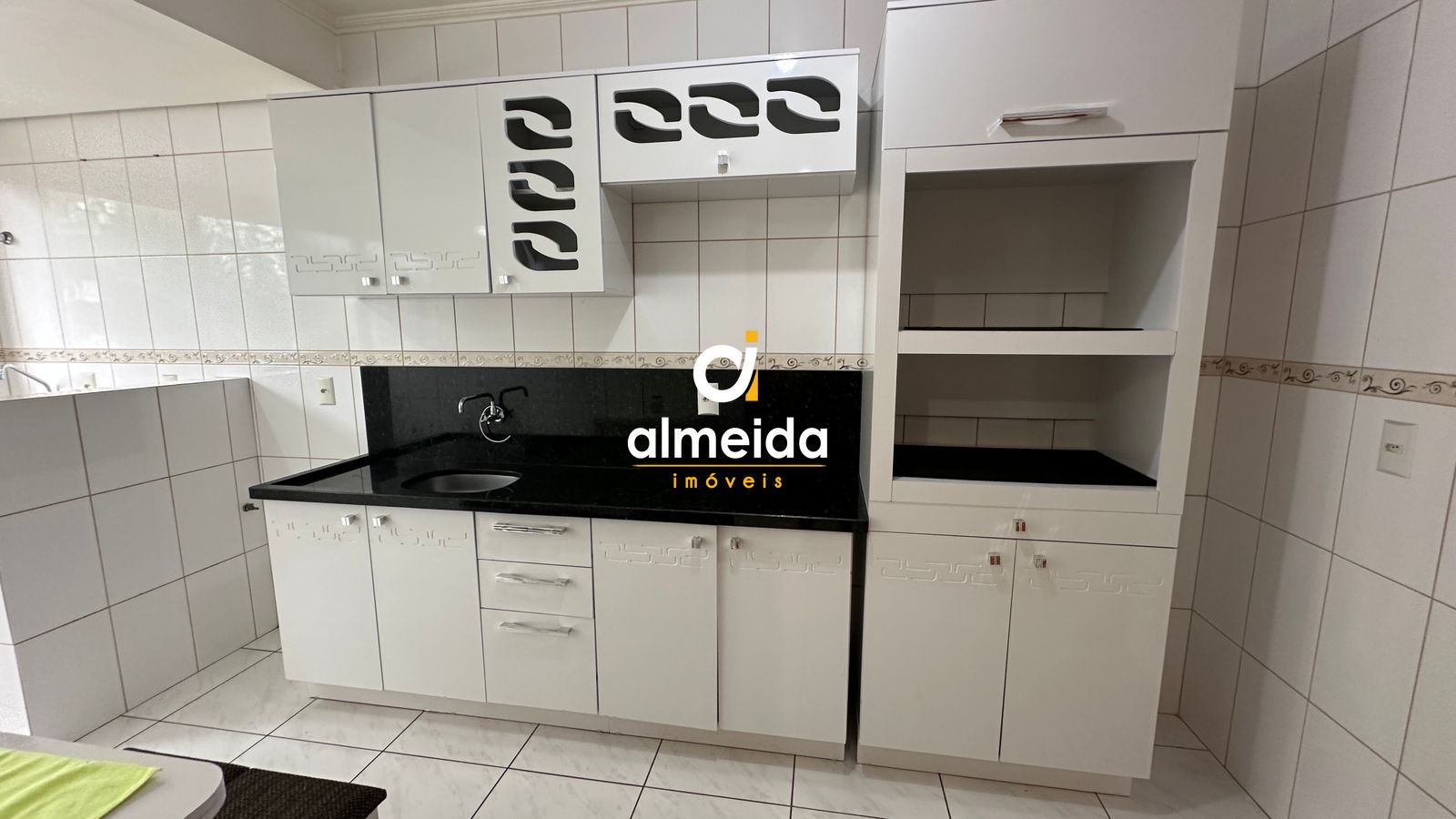 Apartamento à venda com 3 quartos, 99m² - Foto 13