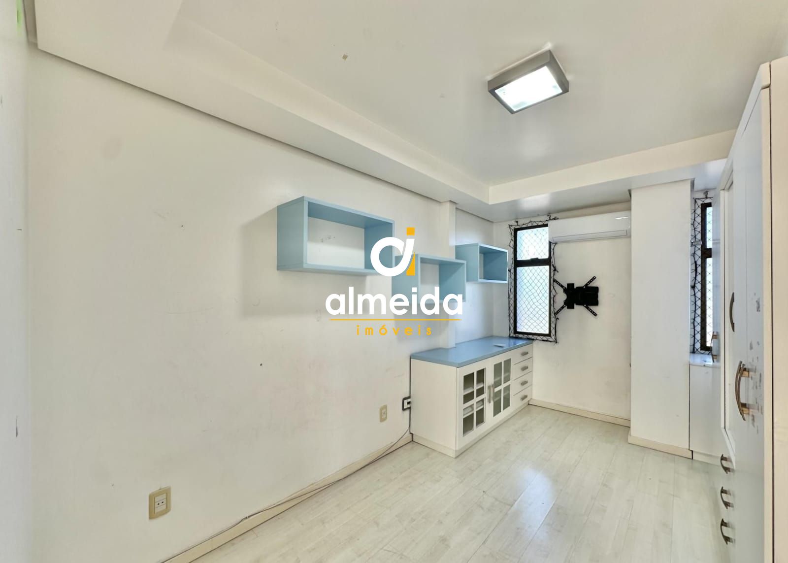 Apartamento a venda com 2 dormitórios no edifício champs ely