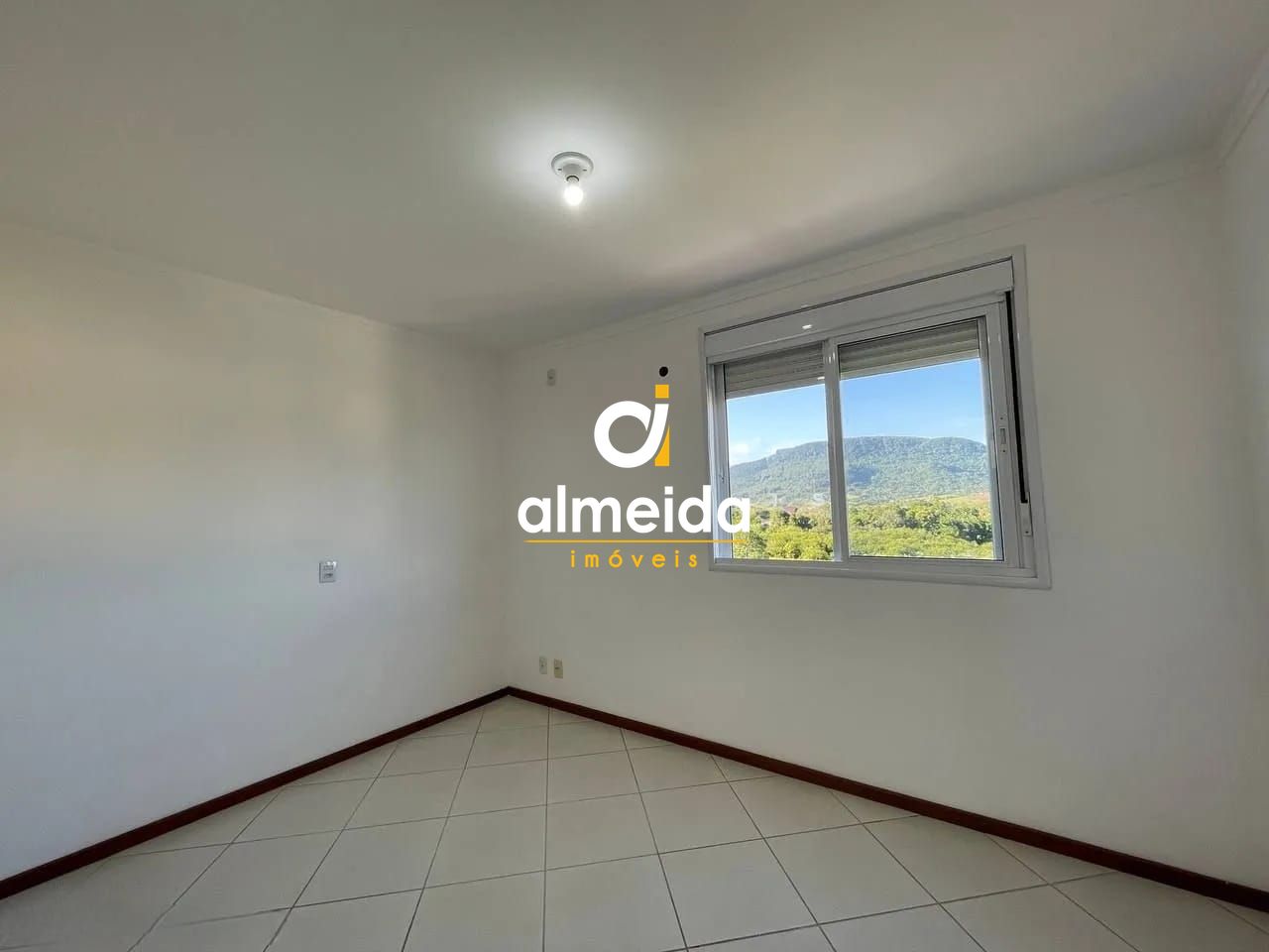 Apartamento 2 dormitórios à venda camobi santa maria/rs