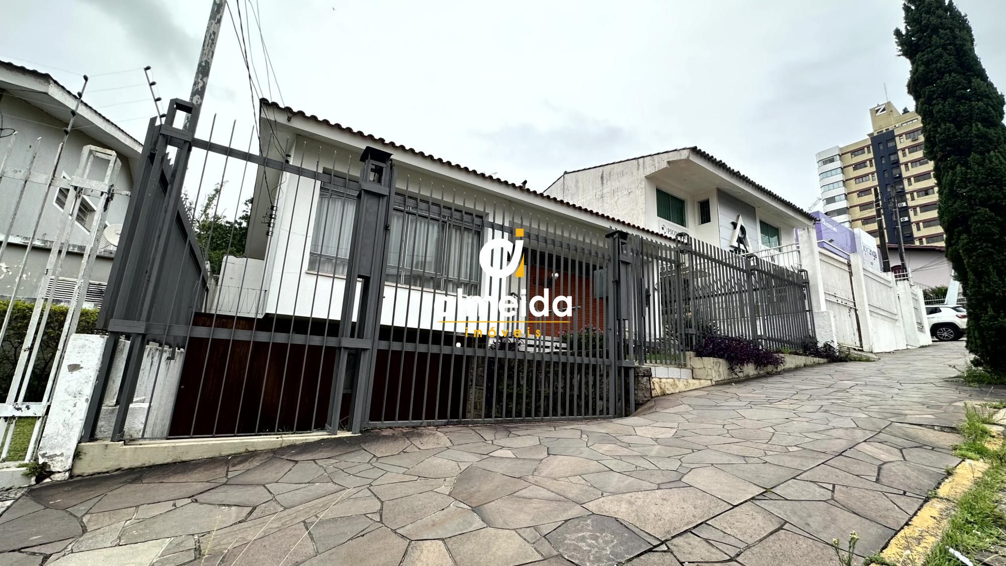 Casa à venda com 3 quartos, 255m² - Foto 35