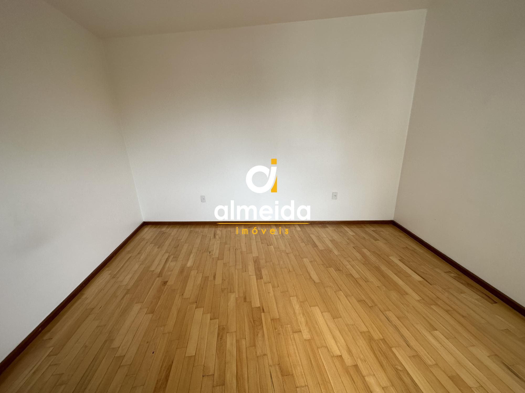 Apartamento à venda com 2 quartos, 65m² - Foto 18