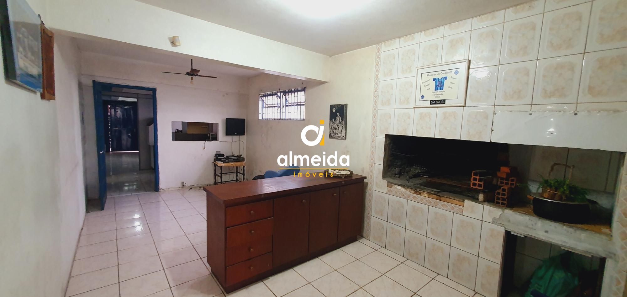 Casa à venda com 5 quartos, 280m² - Foto 41