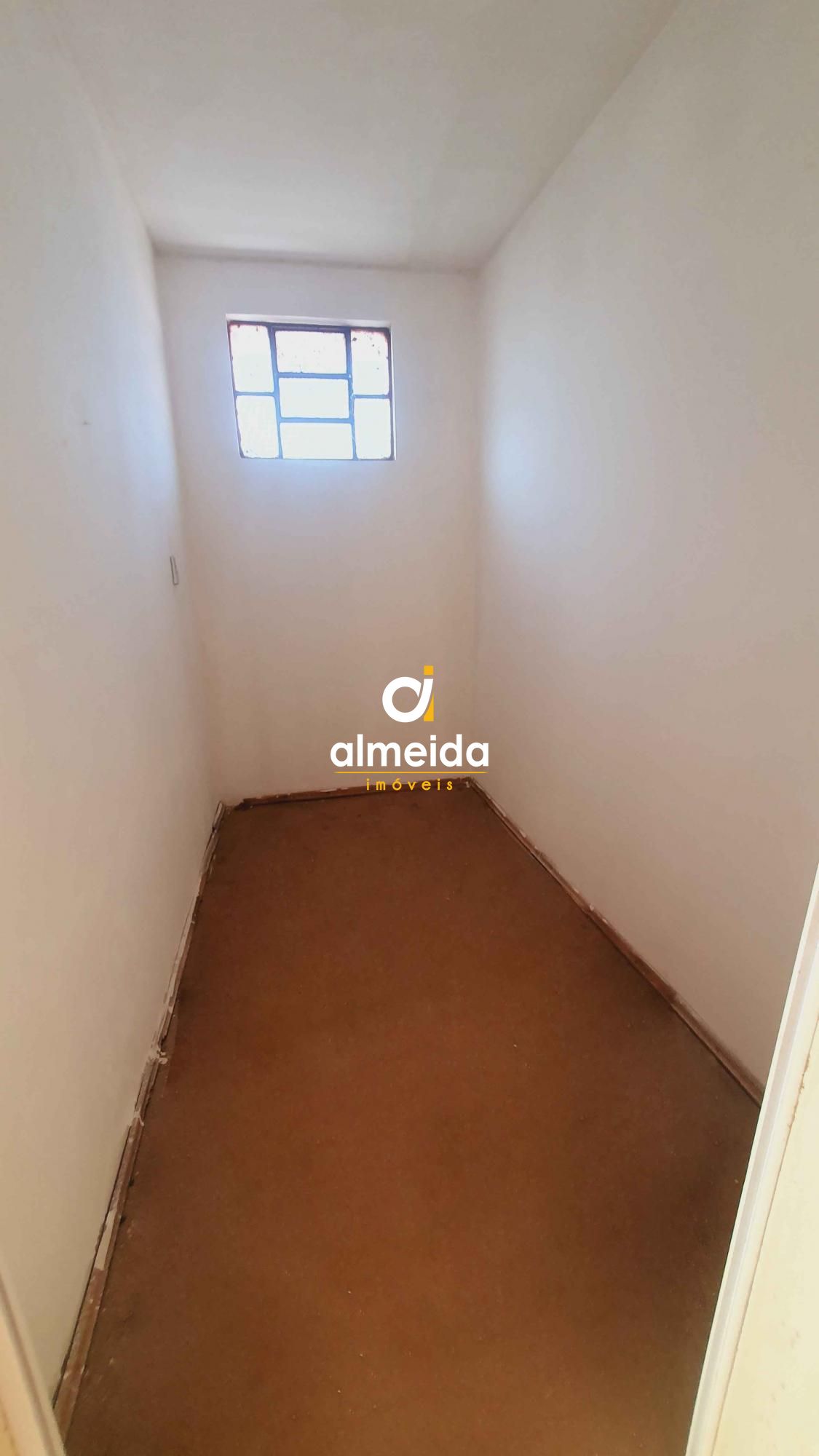 Casa à venda com 2 quartos, 150m² - Foto 18