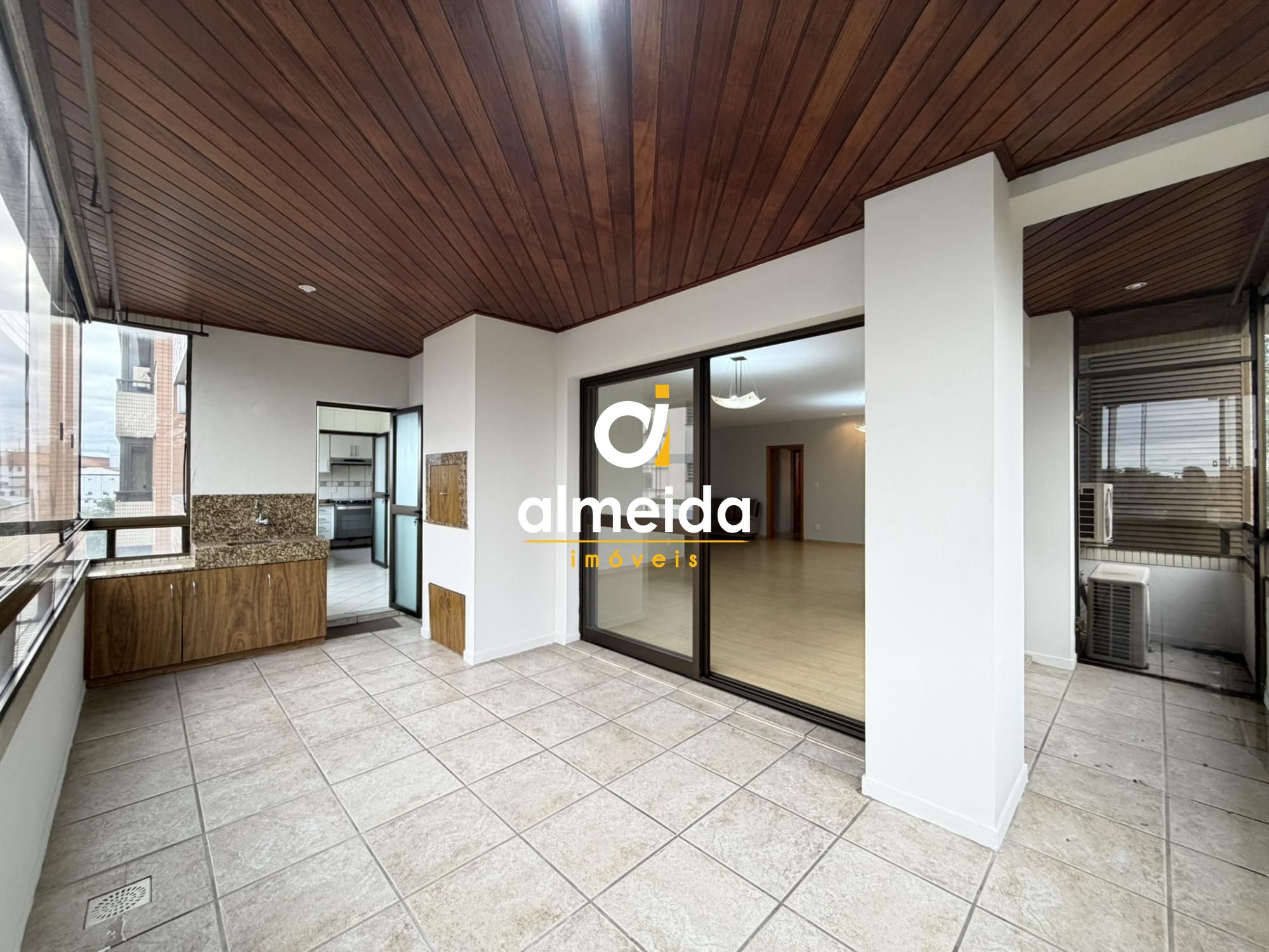 Apartamento 3 dormitorios em santa maria rs