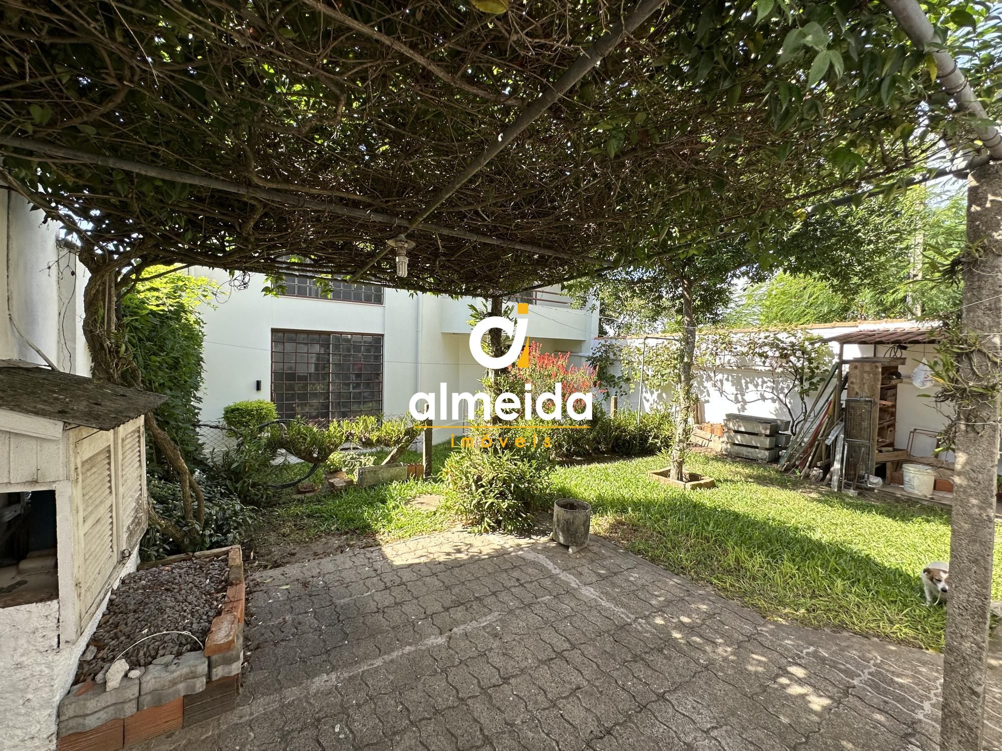 Casa à venda com 3 quartos, 300m² - Foto 20